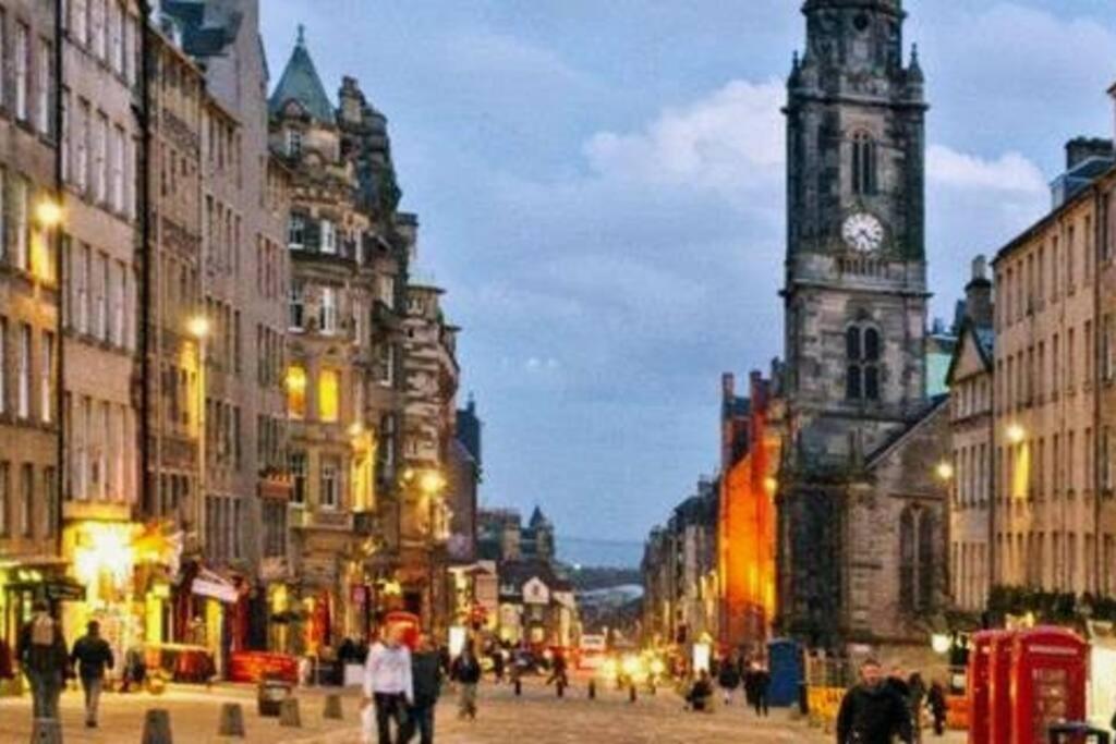 *Amazing Location!*In Heart Of The City. 2Br & Cot Edinburgh Exterior photo